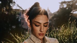 هدى المفتي بإطلالات أنيقة ومميزة