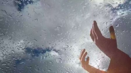 دعاء المطر لتحقيق المطالب والفرج العاجل.. لا تفوت أفضل لحظات الاستجابة