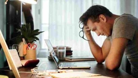 كيف تتحكم أحلام اليقظة في طاقة الجذب اليومية؟