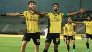 تعادل مثير ونقص عددي يسيطران على الشوط الأول بين دجلة وبتروجت