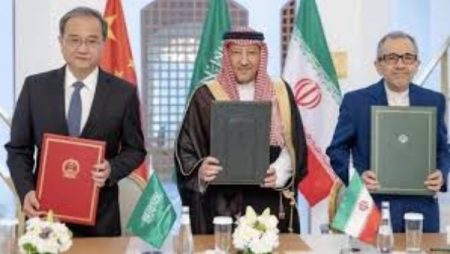 محلل سياسي: اجتماع طهران يستهدف استعادة العلاقات بين الرياض وإيران