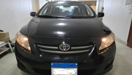 اشتري تويوتا كورولا بـ 450 ألف جنيه
