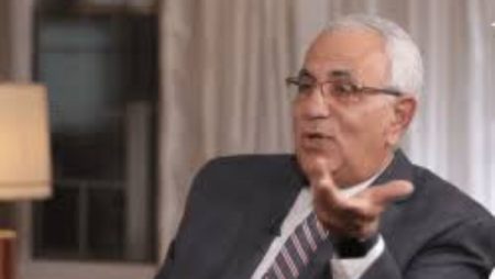 عادل نعمان: القرآن الكريم هو الأصل في الحكم.. والصحابة جمعوا السنة خوفا عليها من الضياع