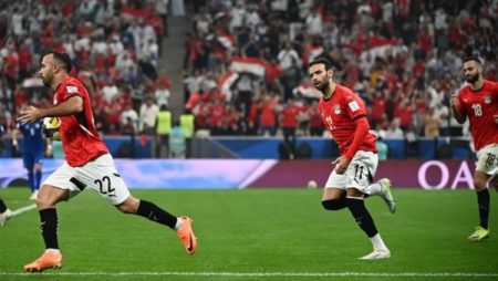 قبل مواجهة الإمارات اليوم.. ماذا يريد منتخب مصر؟
