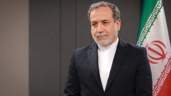 عراقجي: إيران لن تتردد في توجيه رد حاسم ورادع على أي اعتداء