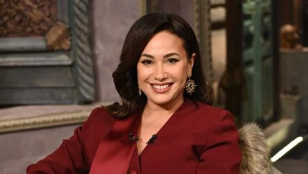 هند صبري تكشف أسرار 20 عامًا من النجومية في لقاء استثنائي مع إسعاد يونس