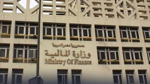 الحكومة تعلن قبول استثمارات جديدة بـ1.36 مليار دولار..ونواب: مصر أصبحت منطقة جاذبة للاستثمارات وتوفر الأمان للمستثمر