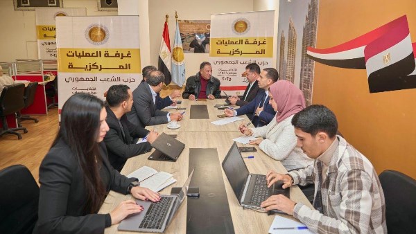 الشعب الجمهوري يبدأ متابعة جولة الإعادة للتصويت بالخارج في الدوائر الـ19 الملغاة