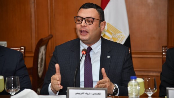 وزير الإسكان: النمو العمراني العشوائي أدى لخسارة كبيرة في الأراضي الزراعية