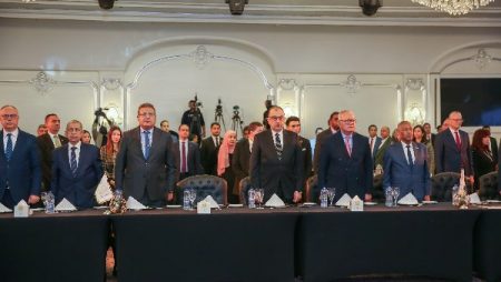 وزير قطاع الأعمال يستعرض محفظة الشركات وتطور أدائها خلال ملتقى المستثمرين الأفرو-آسيوي