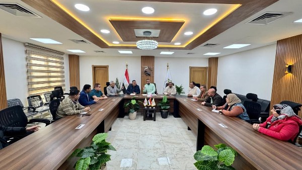 لمناقشة ملفات التقنين.. رئيس جهاز العبور الجديدة يترأس اجتماعًا موسعًا مع الشئون القانونية