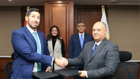 محافظة الجيزة توقّع بروتوكولًا للتوسع في تشغيل السكوتر الكهربائي لتعميم وسائل النقل الذكية