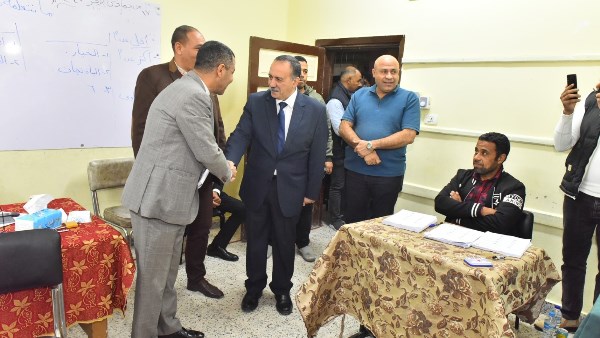 محافظ أسيوط يتفقد اللجان الانتخابية بحي غرب محافظ أسيوط يتفقد اللجان الانتخابية بحي غرب