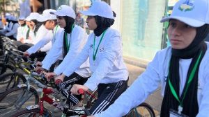أخبار قنا.. انطلاق ماراثون دراجات للفتيات دعما لقضايا المرأة.. حملات مكثفة بالمواقف للتأكد من السلامة الفنية لسيارات الأجرة