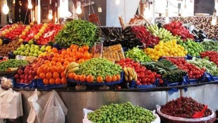 أسعار الخضراوات والفاكهة في أسوان اليوم السبت 7-12-2025