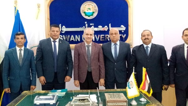 جامعة أسوان: إطلاق برامج مهنية رائدة في الماجستير والدكتوراة بإدارة الأعمال جامعة أسوان: إطلاق برامج مهنية رائدة في الماجستير والدكتوراة بإدارة الأعمال