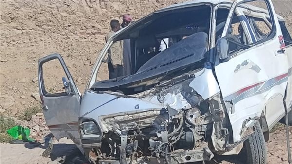 تعرف على أسماء مصابي ومتوفي حادث انقلاب سيارة ميكروباص في أسوان