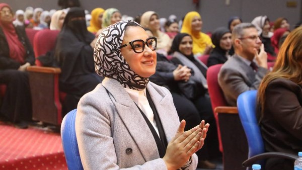 نائب محافظ الوادي الجديد تشهد احتفالية تكريم المبدعين بالملتقى الثقافي للشباب