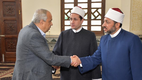 إمام الجامع الأزهر محكمًا .. بورسعيد الدولية تختبر 73 متسابقة في حفظ القرآن