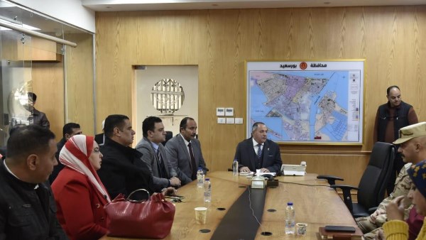 لليوم الثاني.. محافظ بورسعيد يترأس غرفة عمليات انتخابات الإعادة لمجلس النواب لليوم الثاني.. محافظ بورسعيد يترأس غرفة عمليات انتخابات الإعادة لمجلس النواب