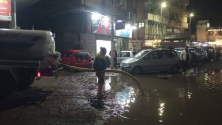 شفط تجمعات مياه الأمطار بنطاق مركز ومدينة دمياط