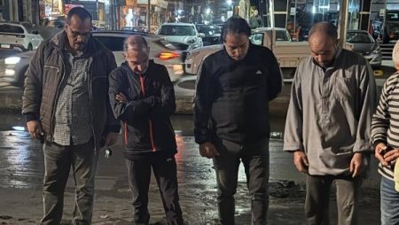 حدث فجرًا.. إصلاح كسر مُفاجئ بخط مياه 8 بوصة بكفر الشيخ | صور