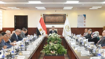 وزير التموين: التوسع في استخدام التكنولوجيا بالصوامع لرفع كفاءة تخزين الحبوب