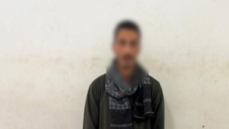 القبض على شخص يوجه الناخبين للتصويت لأحد المرشحات بسوهاج