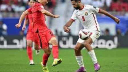 الغندور يثير الجدل بشأن توقعات مباراة مصر والأردن