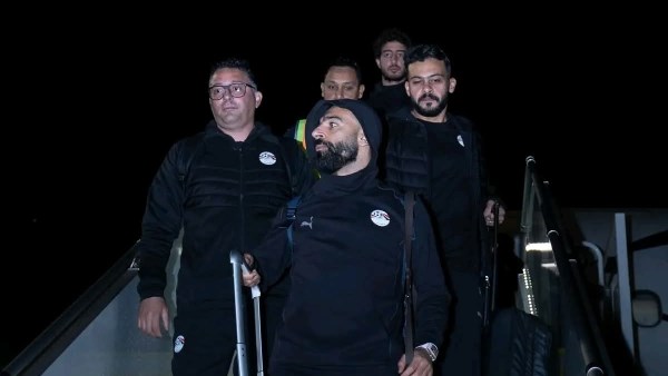 لقطات من وصول بعثة منتخب مصر إلى المغرب.. شاهد