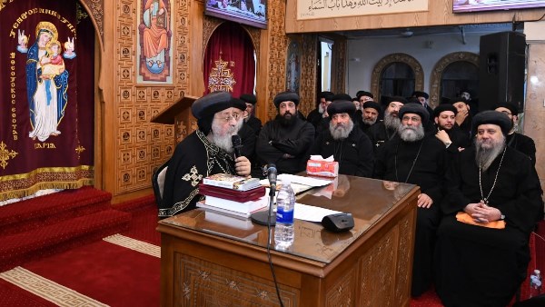 «لقاء الفرح».. البابا تواضروس يختتم سلسلة أصحاحات متخصصة باجتماع الأربعاء