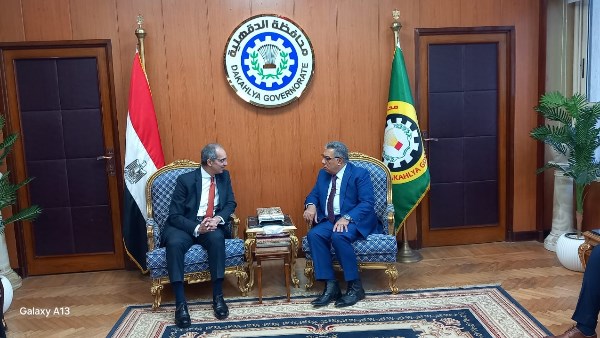 محافظ الدقهلية يستقبل وزير الاتصالات لدفع التحول الرقمي محافظ الدقهلية يستقبل وزير الاتصالات لدفع التحول الرقمي