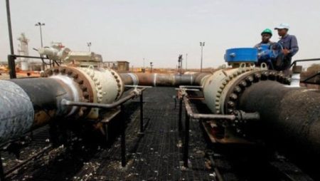 مقـ.تل عشرات المتمردين والموالين لهم في حقل نفط بالسودان