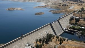 أزمة سد النهضة تتفاقم| تحذيرات قانونية من تداعيات تهدّد الأمن المائي.. خبير دولي: تعنت إثيوبيا يدفع مصر لثلاث سيناريوهات