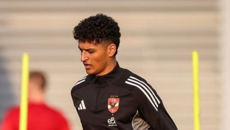 جاب الله: محمد عبد الله جاهز للمشاركة في مباريات الأهلي