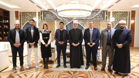 دار الإفتاء تبحث مع وفد الشباب والرياضة تنفيذ البرامج والمبادرات المشتركة