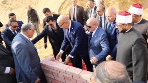 رئيس محكمة النقض يضع حجر أساس مسجد شهداء القضاة بالتجمع السادس