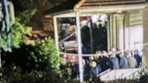 الاحتلال الإسرائيلي يُجبر المُصلين على مغادرة مسجد غرب رام الله