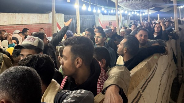 قبل ساعتين من الغلق.. إقبال كبير من أهالي حوش عيسى على اللجان الانتخابية بالبحيرة