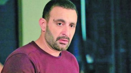 أول تعليق لـ أحمد السقا بعد حذف فيديو دعم محمد صلاح من إنستجرام والفيس