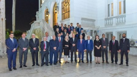 السفارة العراقية في القاهرة تحتفل بيوم النصر بحضور دبلوماسي رفيع