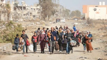 إسرائيل تصف الرئيس السيسي بأنه حجر عثرة ضد تهجير الفلسطينيين وتصفية القضية |فيديو