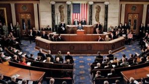 النواب الأمريكي يقر مشروع قانون شامل للسياسة الدفاعية بـ 900 مليار دولار