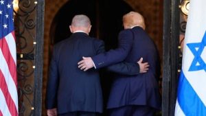 خلافات طي الكتمان.. مسئول أمريكي يكشف سبب الإشادة المفرطة من ترامب لـ «نتنياهو»