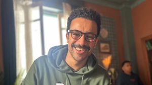 أحمد داود يبدأ تصوير مسلسل بابا وماما جيران لعرضه رمضان 2026