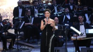 أنوشكا تتألق في ليلة غنائية استثنائية بدار الأوبرا لاستقبال 2026 | شاهد