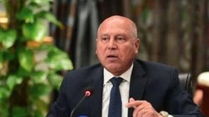 القطار السريع والطريق الصحراوي أبرزها.. كامل الوزير يكشف محور الخطة العاجلة بالصعيد