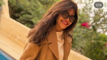 منة فضالي تلفت الأنظار في أحدث ظهور بإطلالة كاجوال