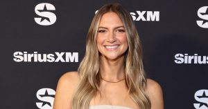 المؤثرة الحامل أليسون كوتش تكشف أنها “لا تستطيع الانتظار” للحصول على وظيفة المعتوه عندما “تنتهي من إنجاب الأطفال”