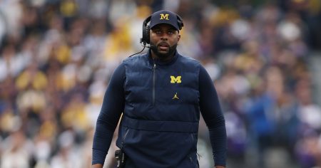 جامعة ميشيغان تحقق في القسم الرياضي وسط فضيحة شيرون مور: تقرير